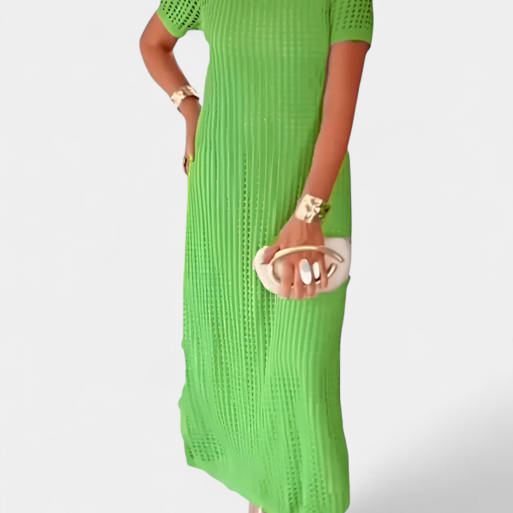 Balbina Két Darabos Ruha Nagy Dekoltázzsal és Kivágásokkal