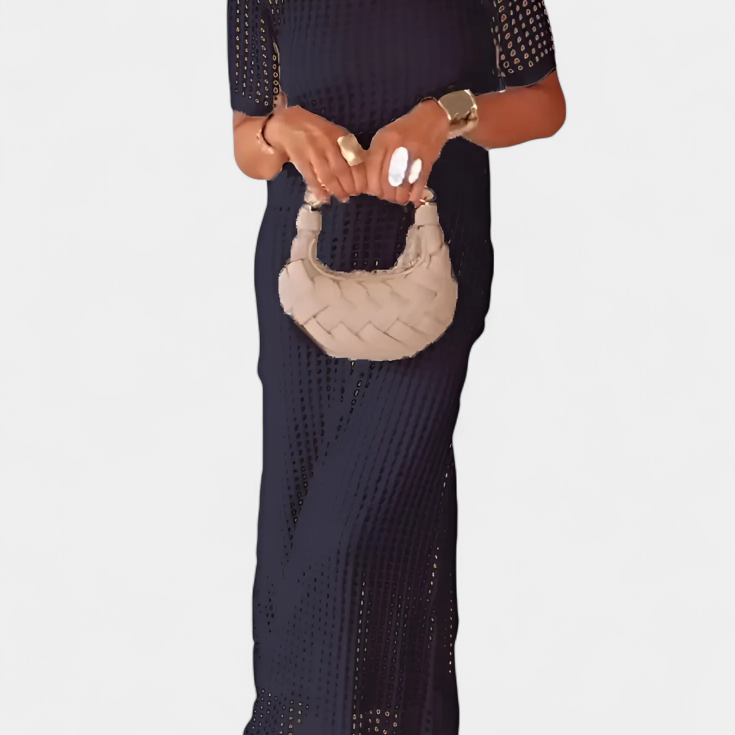 Balbina Két Darabos Ruha Nagy Dekoltázzsal és Kivágásokkal