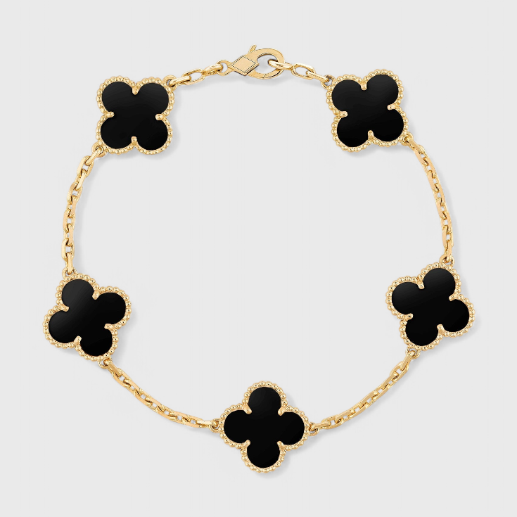 Négylábú Motívummal és Eleganciával Rendelkező Aranyozott Karkötő