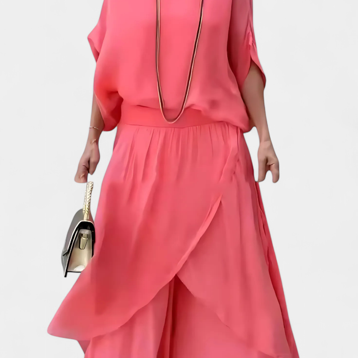 Két részes Maravilla folyékony szett, laza toppal és aszimmetrikus szoknyával