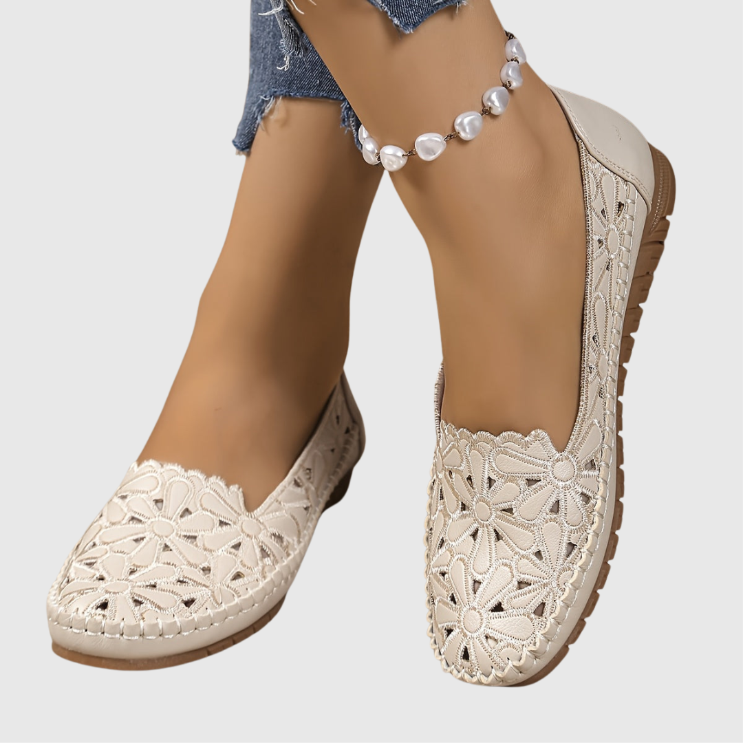 Annette | Modern ortopéd cipők elegáns és kivágott dizájnnal