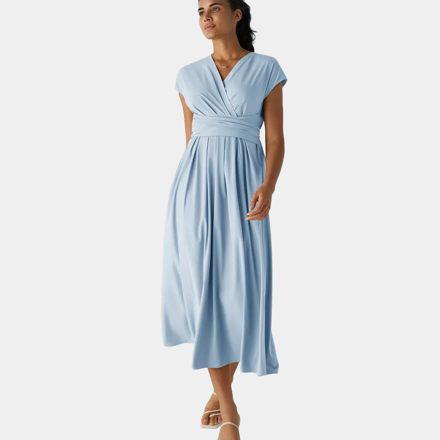 LYNN - Elegáns Keresztbe Kötött Ruha