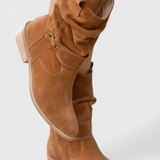 Aira Klasszikus és Időtlen Stílusú Csizmák