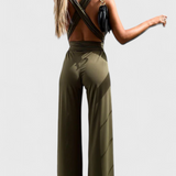 Ivana Mono Felsőrésze Fedeletlen Háttal és Keresztbe Csattant Pántokkal