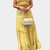 Ilys Romantikus Szett Csipkével és Hosszú, Volumenes Szoknyával