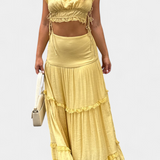 Ilys Romantikus Szett Csipkével és Hosszú, Volumenes Szoknyával