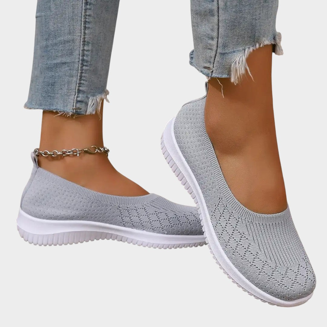 Sofina™ | Fűző nélküli, csúszásmentes és légáteresztő cipők