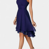 Anouk Gaisa Ruha Volánokkal és Szűk Siluettel