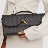 Melanie Clutch arany csomóval