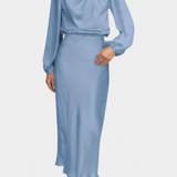 Cecila Maxi Ruha Magas Gallérral és Virágmintás Részletekkel