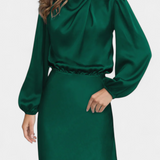 Cecila Maxi Ruha Magas Gallérral és Virágmintás Részletekkel