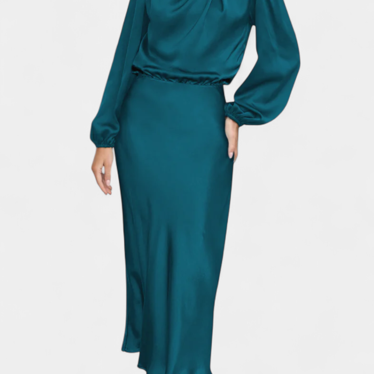 Cecila Maxi Ruha Magas Gallérral és Virágmintás Részletekkel