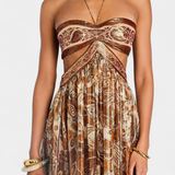 Tasha Maxi Halter Ruha Fedezetlen Háttal és Kivágásokkal