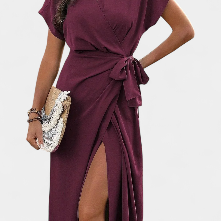 Begoña keresztdekoltású, öves és oldalsó nyitott ruha