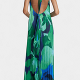 Giselle Plisszált Ruha Halter Dekorral és Elegáns Mozgással