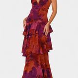 Domenica Ruha V-nyakkivágással és Légies Rétegekkel