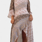 Ruth Garais Virágmintás Ruha 3/4-es Ujjakkal és Aszimmetrikus Szegélyekkel