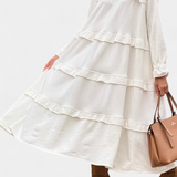 Jada ruha fodrokkal és laza-chic sziluettel