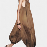 Lūcija Mono Grande Plisszado laza siluettel