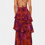 Domenica Ruha V-nyakkivágással és Légies Rétegekkel