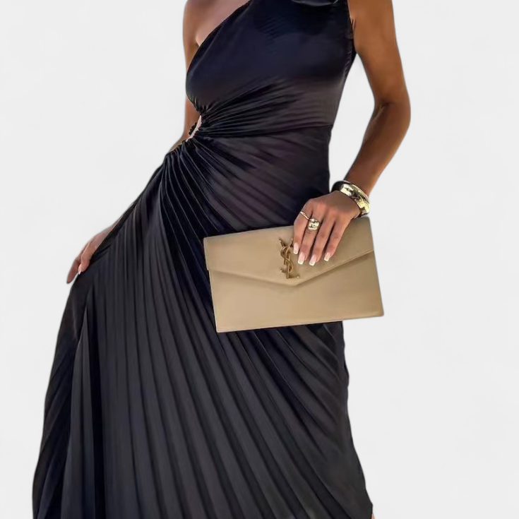 Aszimmetrikus Leire koktélruha virágapplikációval és pliszírozott szoknyával