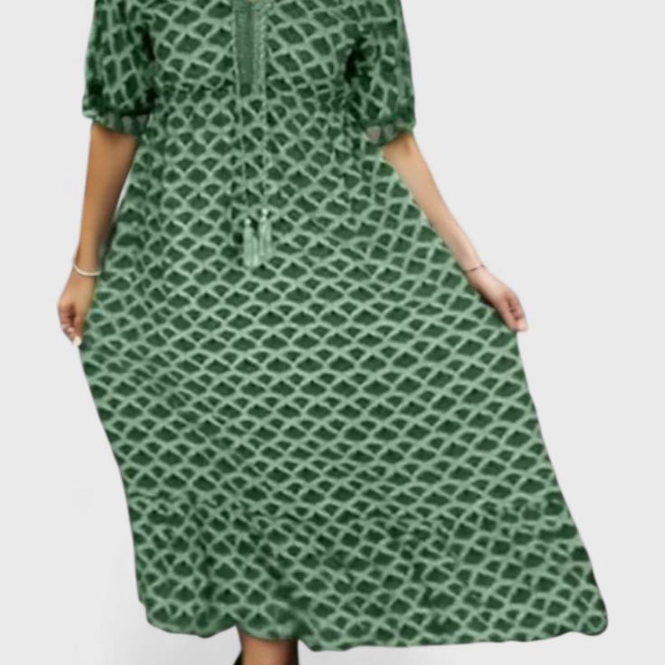 Kirra Boho Chic Ruha geometrikus mintával