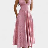 Gilda Midi Jacquard Ruha Nyitott Háttal és Magas Derékkal