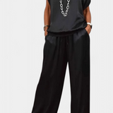 Tavaszi Blasa Két Darabos Szett Elegáns Stílusban