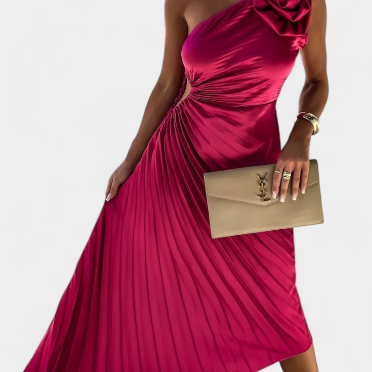 Aszimmetrikus Leire koktélruha virágapplikációval és pliszírozott szoknyával