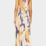 Giselle Plisszált Ruha Halter Dekorral és Elegáns Mozgással