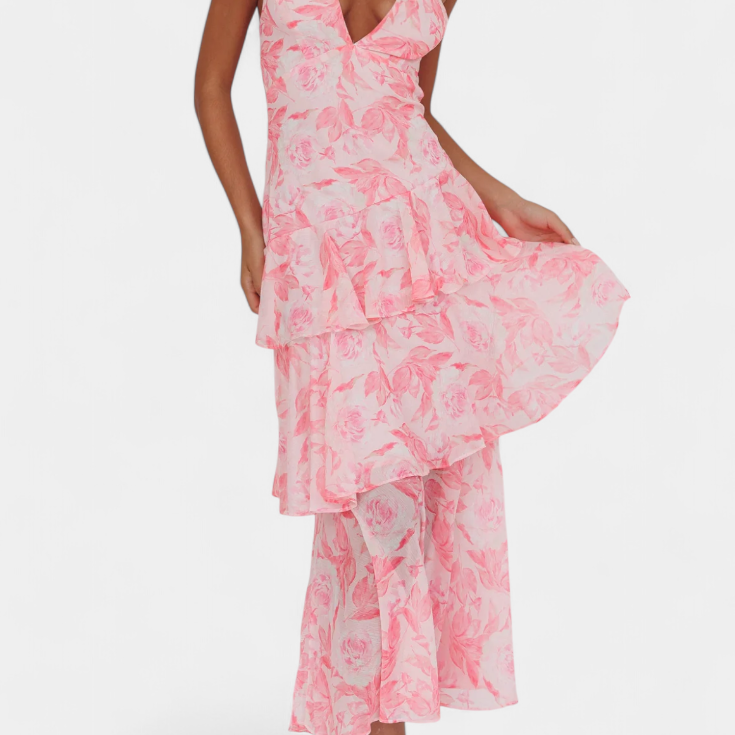 Domenica Ruha V-nyakkivágással és Légies Rétegekkel