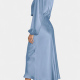 Cecila Maxi Ruha Magas Gallérral és Virágmintás Részletekkel