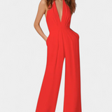 Lila Mono Hosszú Lábakkal és Könnyed Eleganciával